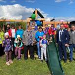 В Пышминском городском округе установили пять детских игровых комплексов