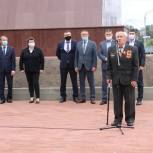 В Брянске благоустроили прилегающую территорию памятника