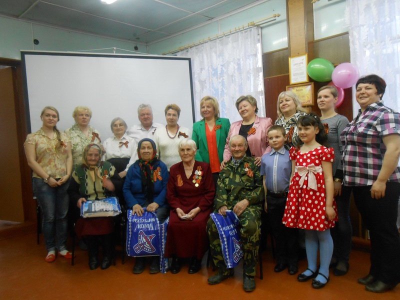  Вручение ветеранам медалей к 70-летию Победы в Великой Отечественной войне. Коми