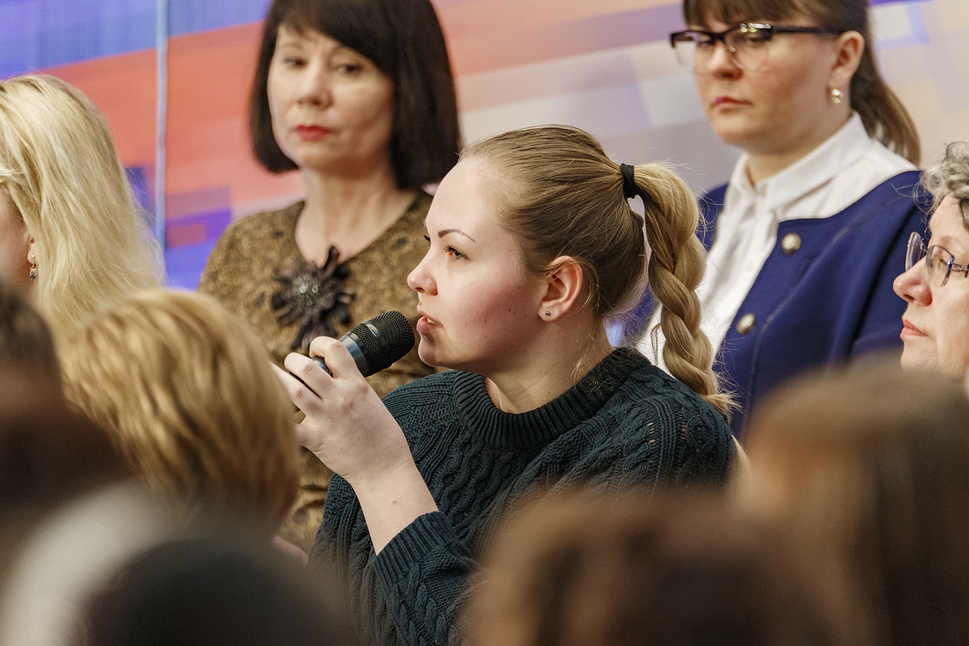   Дебаты участников предварительного голосования в регионах РФ. Ханты-Мансийск