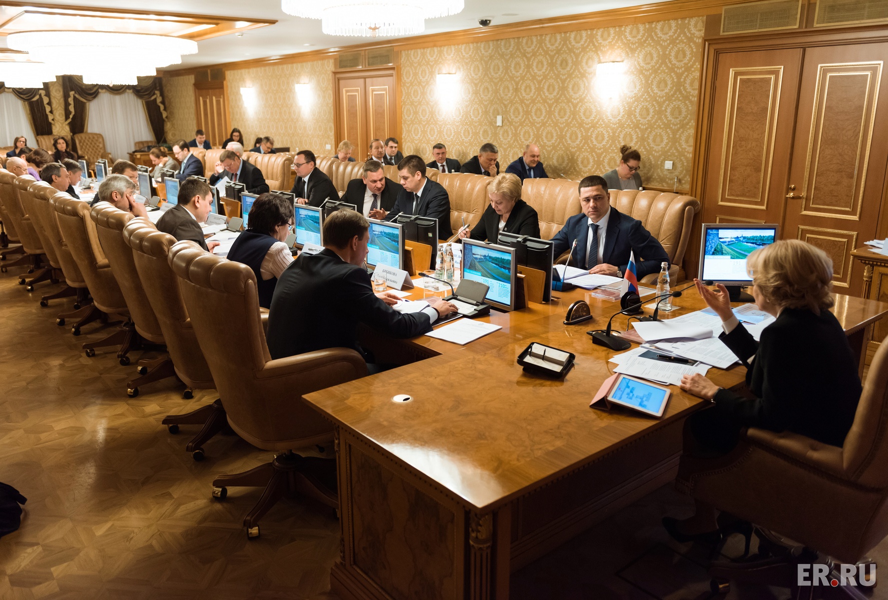 Оргкомитет победа мурманск. Заседания оргкомитета. Министерство здравоохранения российской федерации. Собрание правительства и министерства образования. Институт президентства в рф.