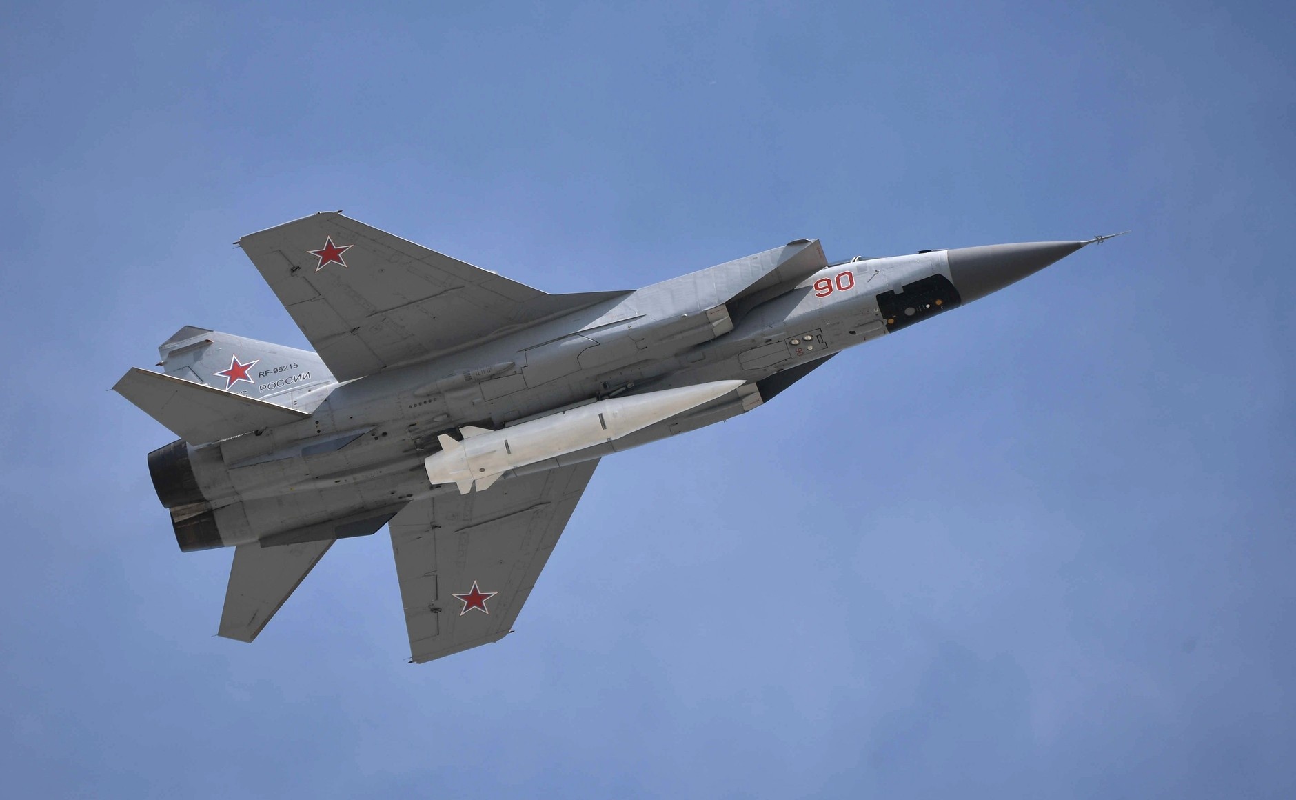  Военный парад в честь 73-й годовщины Победы в Великой Отечественной войне. Фото: пресс-службы Президента РФ