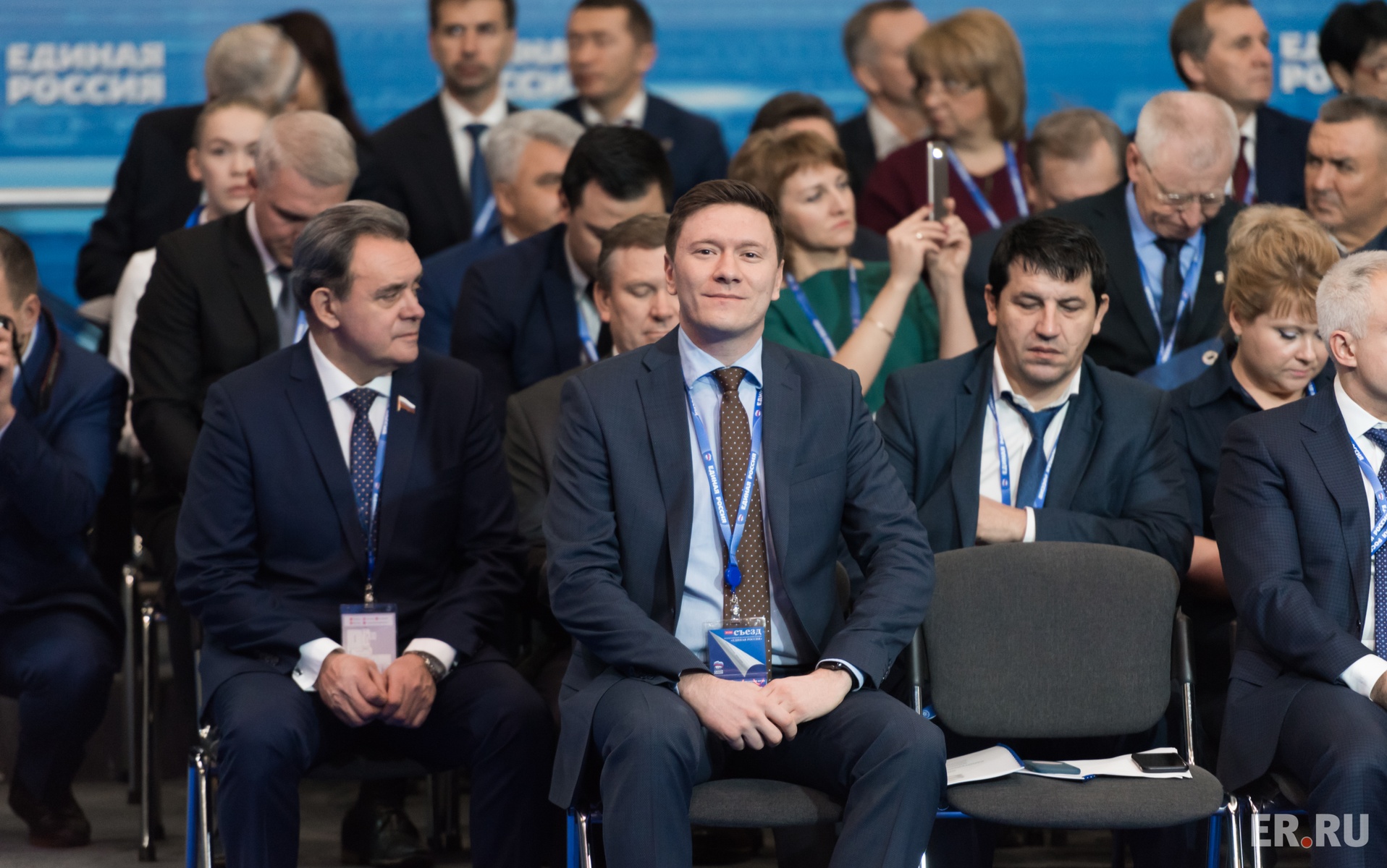 Второй день работы XVIII Съезда партии «Единая Россия». Дискуссионная площадка «Городская среда и чистая страна»