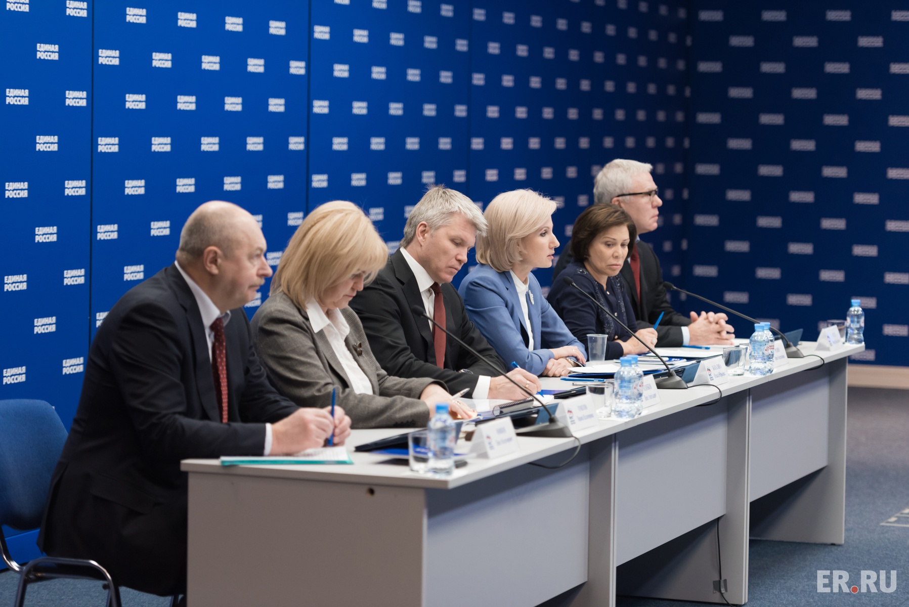 Единая россия спортивная россия