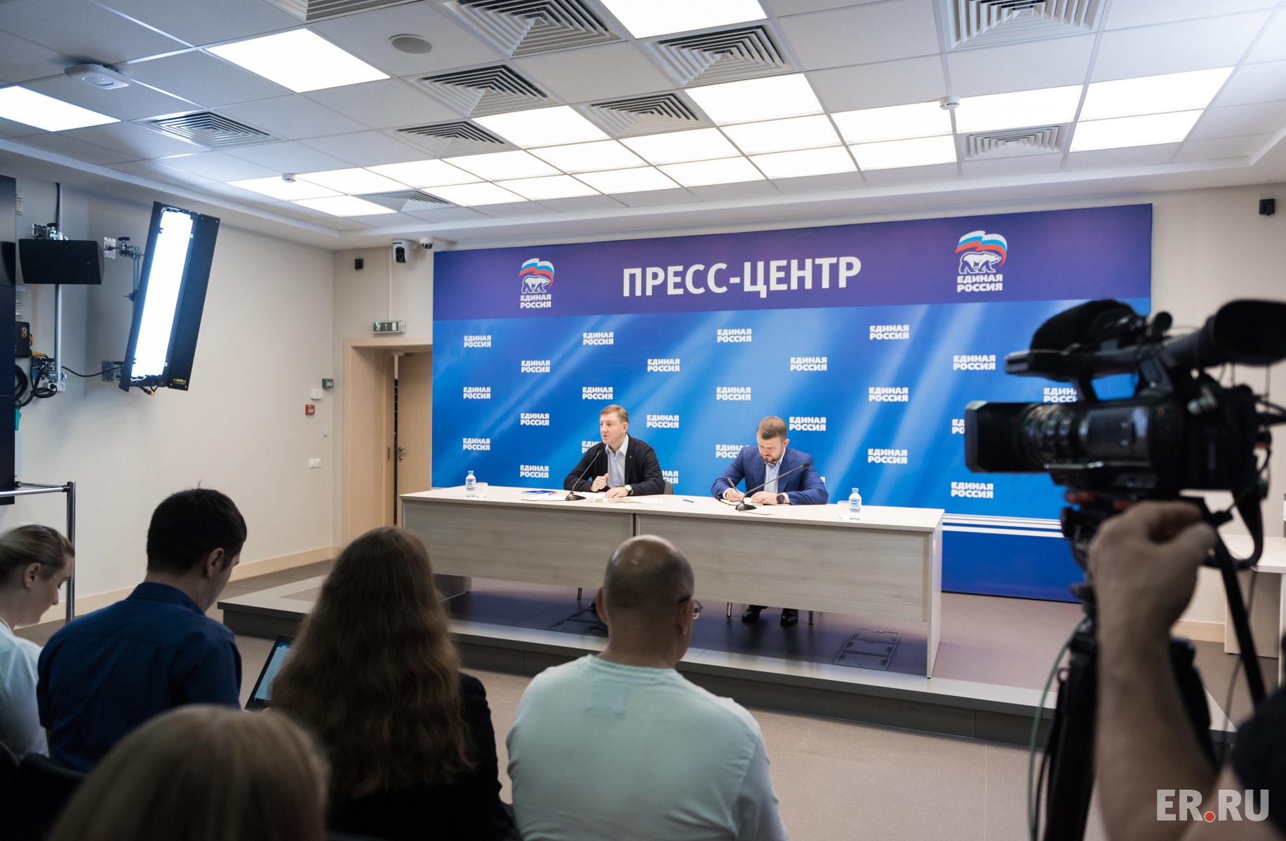  Брифинг Андрея Турчака по итогам Единого дня голосования
