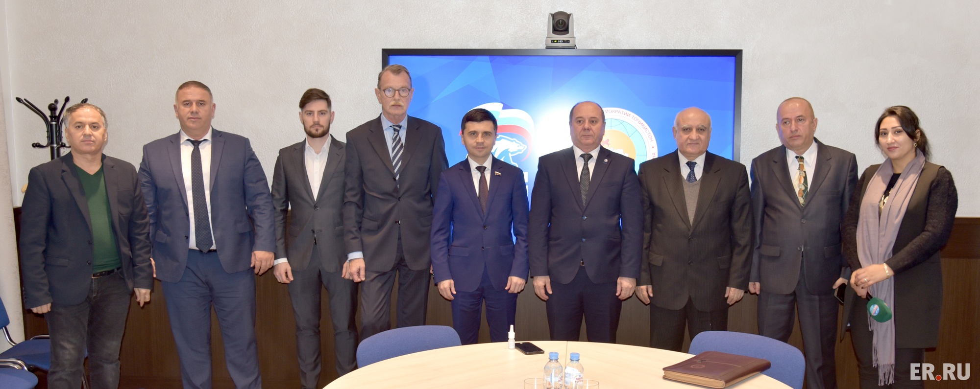 «Единая Россия» провела консультации с Народной Демократической Партией Таджикистана