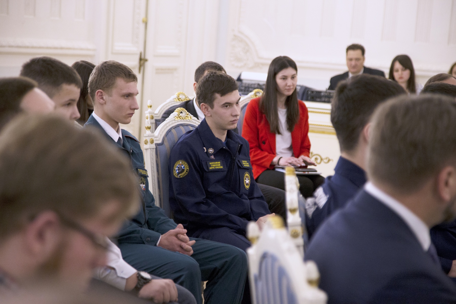   Дмитрий Медведев встретился с детьми-героями, волонтерами-спасателями, активистами МГЕР и представителями «Боевого братства»
