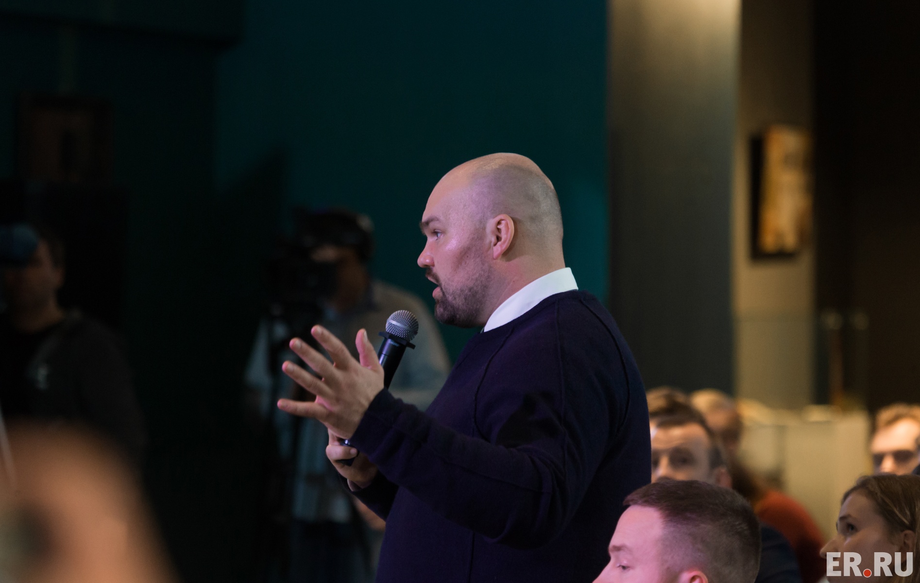 Дмитрий Медведев встретился с волонтерами в рамках подготовки к празднованию 75-летия Победы в Великой Отечественной войне