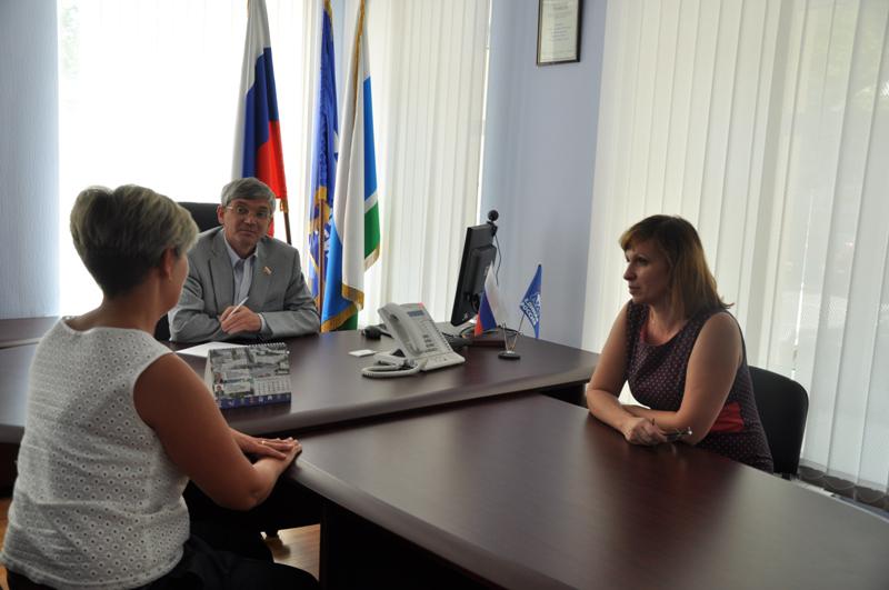 Прием депутата Госдумы Александра Петрова в Приемной Председателя Партии Д.А. Медведева