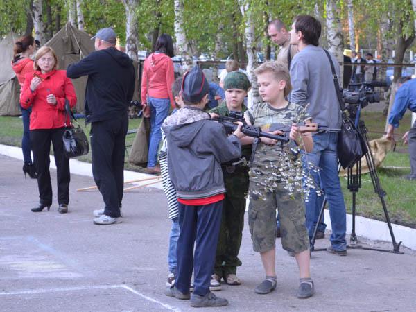 Гимназия №13 Пензы. Мероприятие, посвященное 68-ой годовщины Победы в Великой Отечественной войне