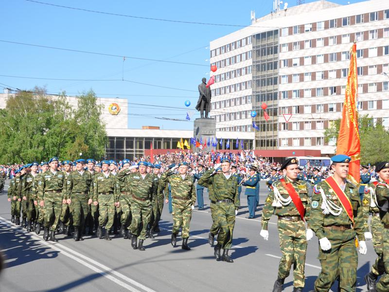 Парад оренбург фото