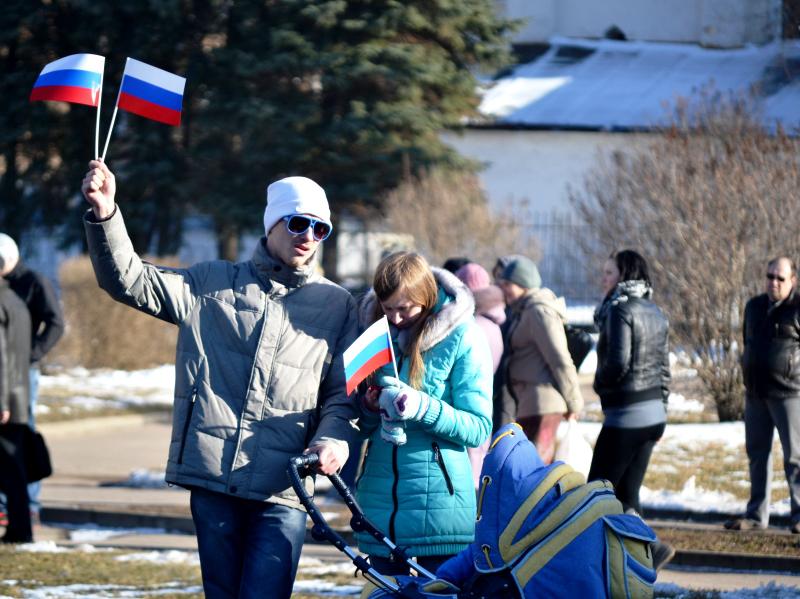 Митинг "Своих не бросаем!" в Пскове 18 марта 2014