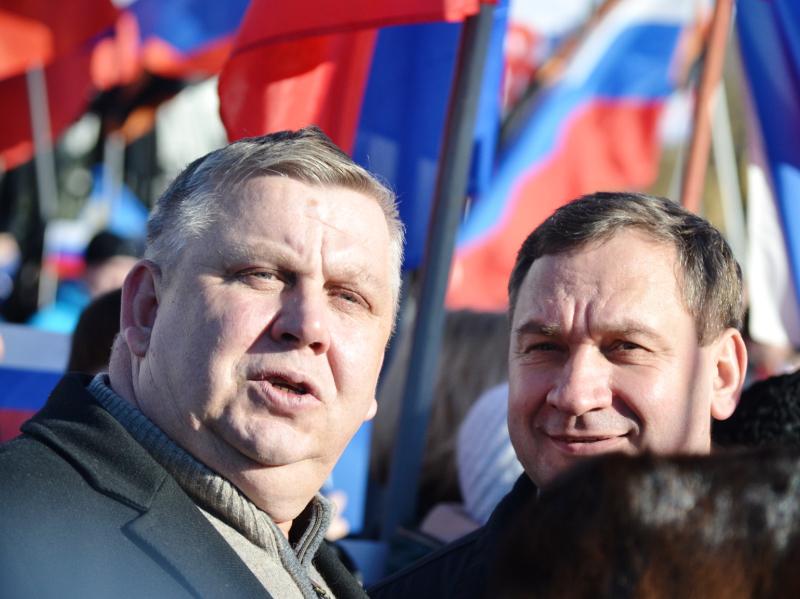 Митинг "Своих не бросаем!" в Пскове 18 марта 2014