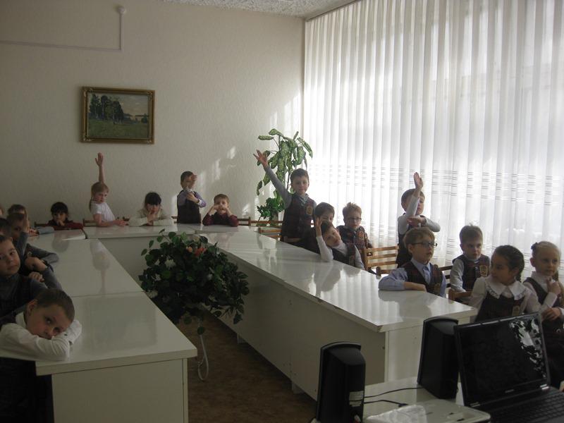 Творческая встреча сторонницы Партии с первоклассниками Ленинского района