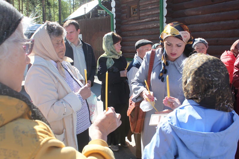 Первоуральские партийцы организовали для ветеранов экскурсию