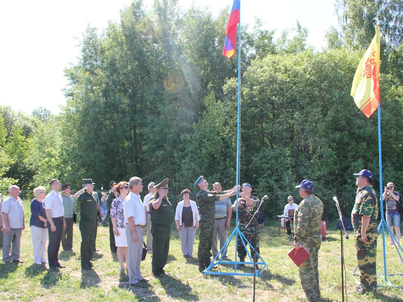 Открытие военно-патриотического лагеря Союза десантников Чувашии (02.06.2014)