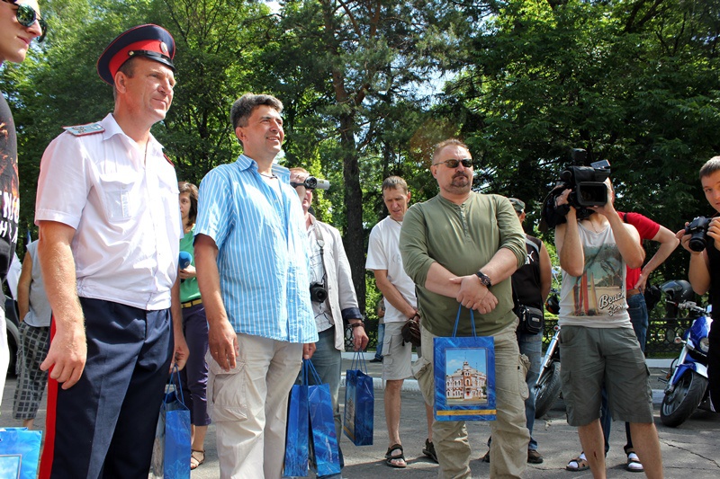 Автопробег в поддержку Крыма