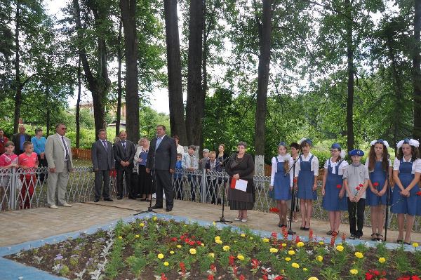 Погода в суворовском районе на неделю. Тульская область Суворовский район поселок Ханино школа. Ханино Суворовский район фото. Ханино школа 2021 г 3 к. Пос Лужковский Суворовского р-на Тульской обл школа.