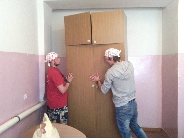 "Молодая гвардия Единой России" помогла пенсионерам