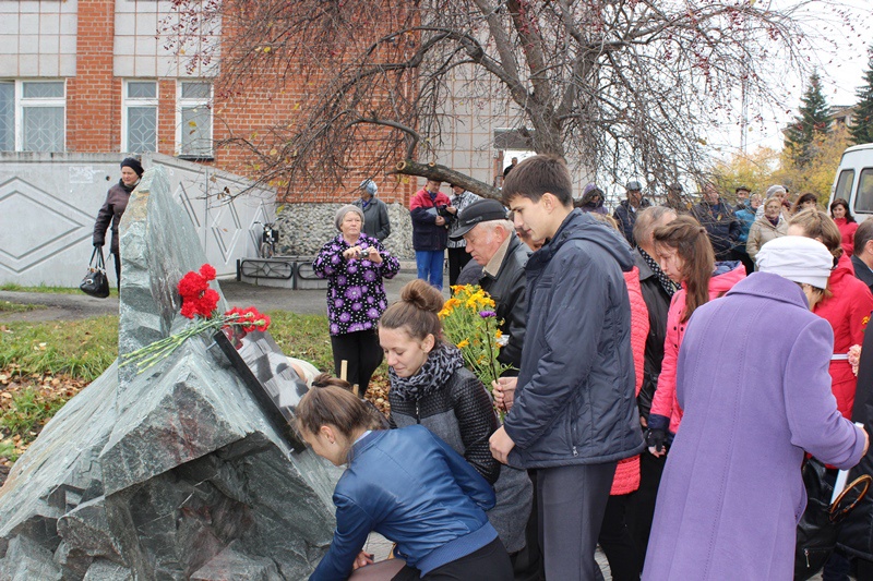 Открытие мемориального камня жертвам политических репрессий, Туринск