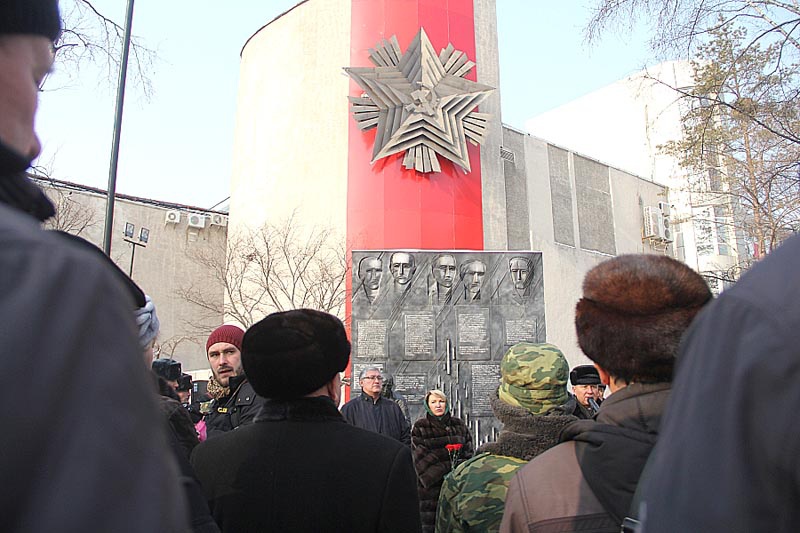 Героев Чеченской войны вспоминали во Владивостоке