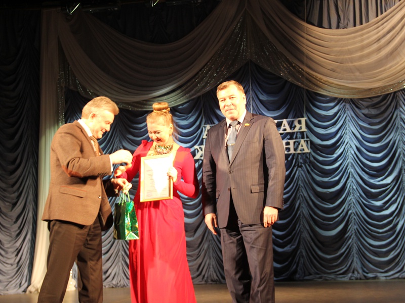 В Чебоксарах прошел традиционный конкурс «Ах, какая женщина!»