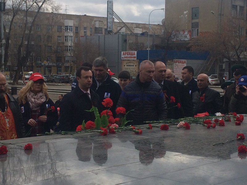 Единороссы приветствовали участников всероссийского автопробега «Южно-Сахалинск - Севастополь»
