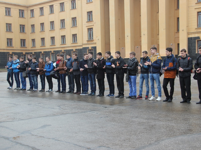 Чувашские школьники побывают в Сызранском военном авиационном училище 