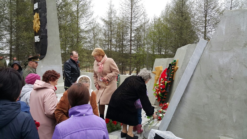 День Победы, Асбест
