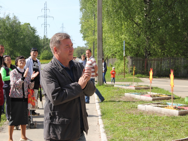 Предварительное голосование проходит в праздничной атмосфере