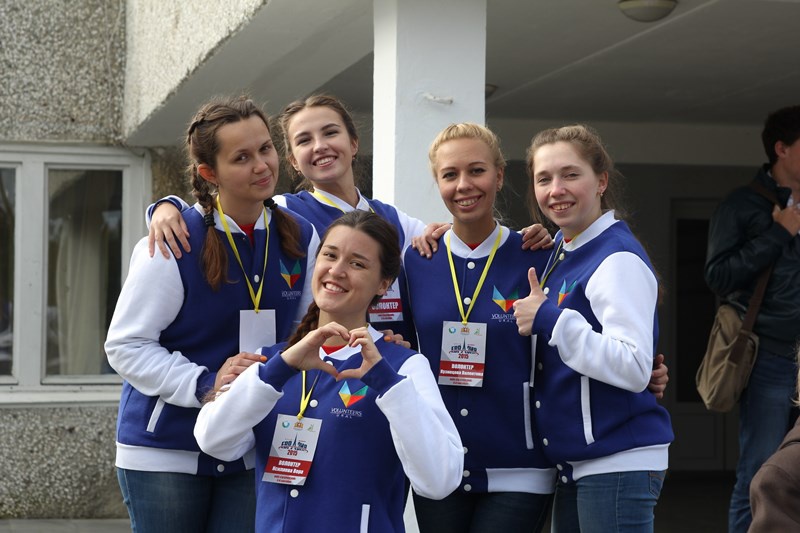Свердловские единороссы открыли молодежный форум «Евразия-2015»