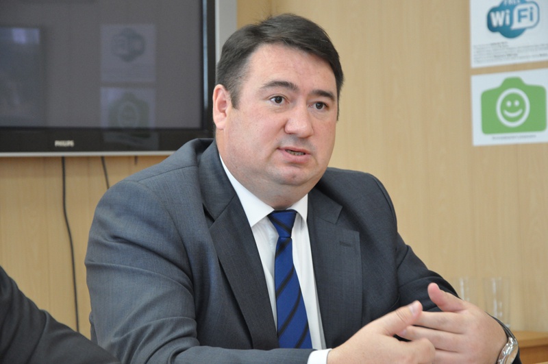Избиратели ждут от депутатов реальной работы - Толкачев