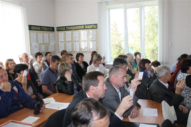 Третий этап конференции местного отделения «Единой России» прошел в Козловском районе