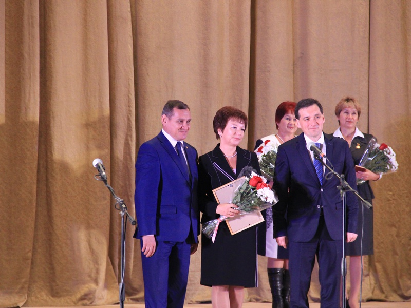 Николай Малов принял участие в торжественном мероприятии в честь Дня Учителя