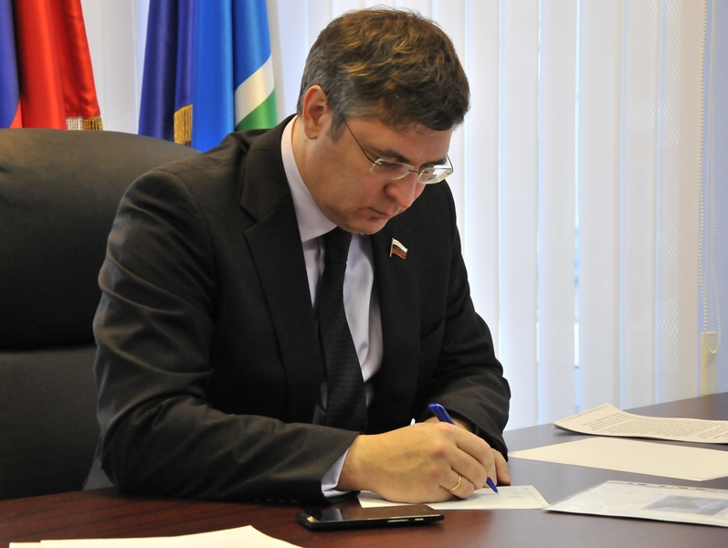 Депутат Госдумы Роман Чуйченко встретился с жителями Свердловской области (30.11.2015)