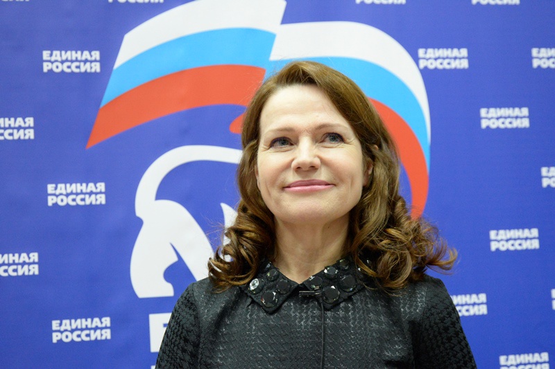 Партийцы на XXVIII конференции СРО партии "Единая Россия" 12.12  