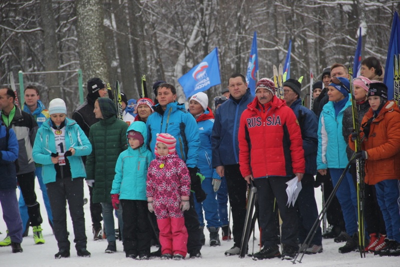 Лыжные соревнования среди семейных команд на призы Главы Чувашиицыйуоры