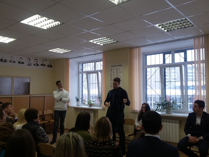 В Первоуральском металлургическом колледже по инициативе единороссов прошли молодежные дебаты (25.01.2016)