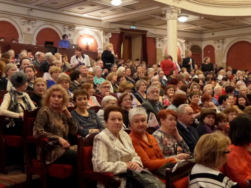 ДК Солдатова Пермь. Сцена ДК Солдатова Пермь. ДК Солдатова зал. ДК Солдатова Пермь малый зал.