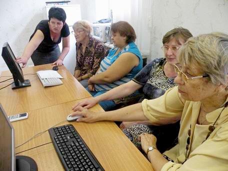 курсы пенсионеров воронеж. пожилой человек в мфц. вгту воронеж новости. курсы пенсионеров воронеж. курсы пенсионеров воронеж.