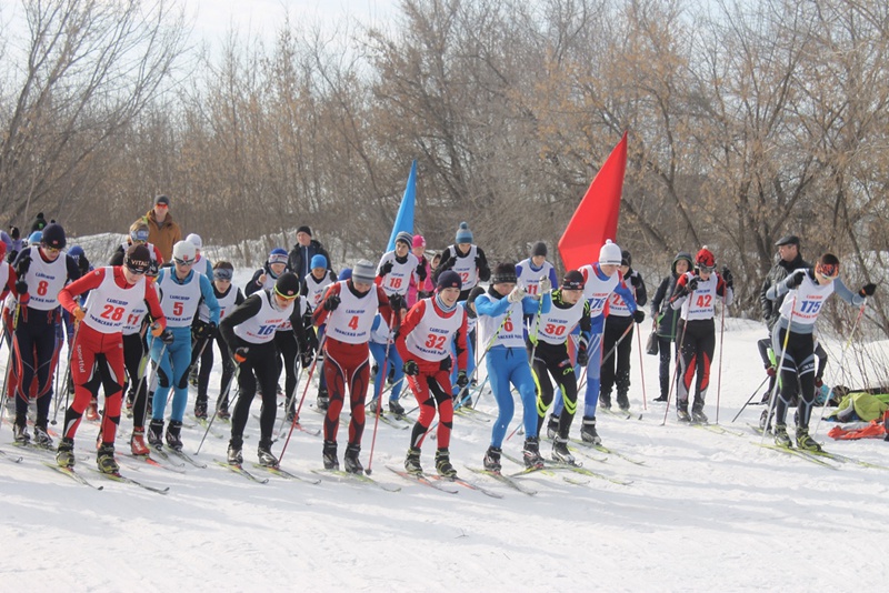 В Уфе прошли лыжные гонки «Демская тридцатка»