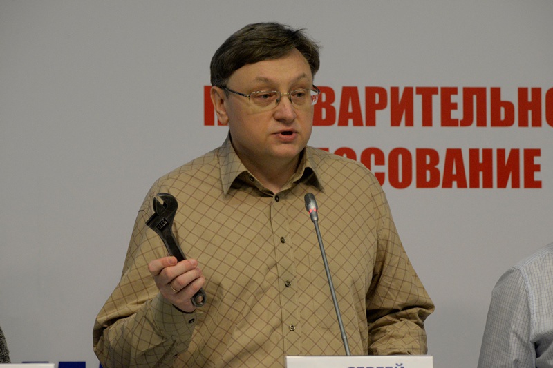 Шестые дебаты участников предварительного голосования (10.04.2016, 13:00)