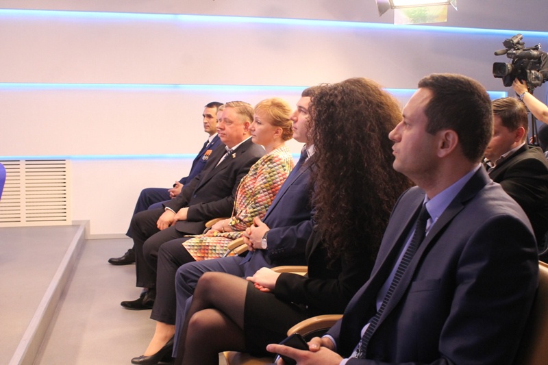 Пресс-конференция с участниками предварительного голосования