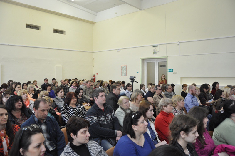 Дебаты участников предварительного голосования в Советском районе Ростова-на-Дону 23.04.2016