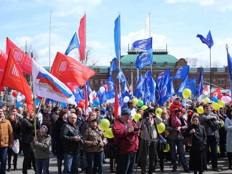 Партийцы вместе с жителями Иркутской области встретили Первомай
