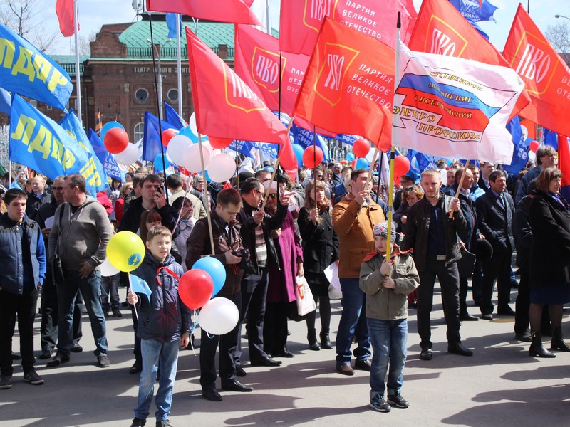 Партийцы вместе с жителями Иркутской области встретили Первомай