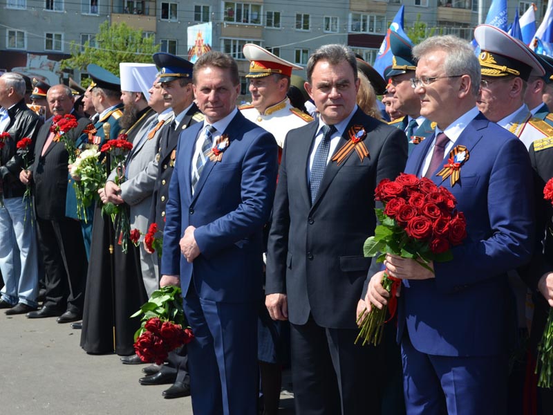 Тысячи жителей Пензы присоединились к акции «Бессмертный полк»