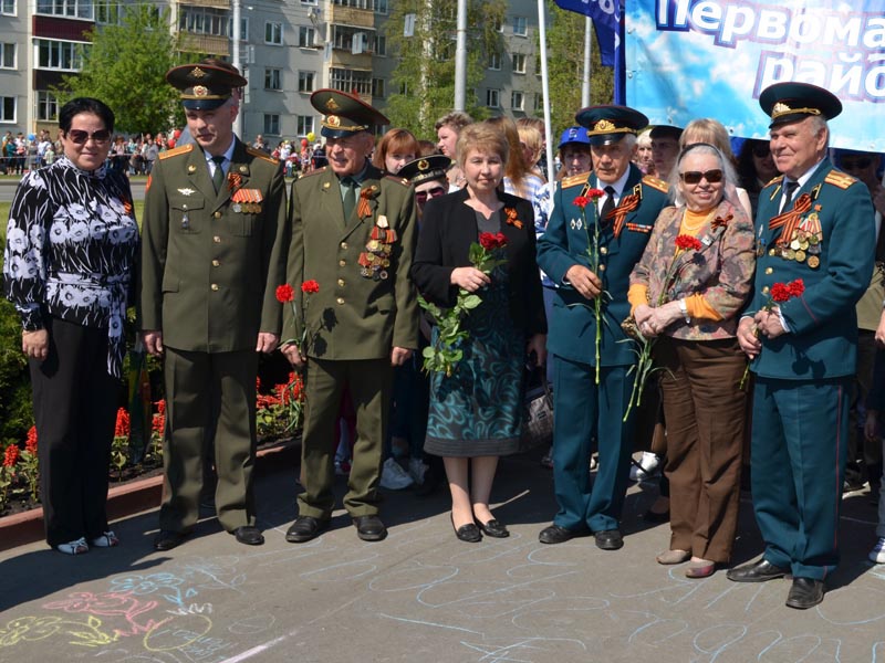 Тысячи жителей Пензы присоединились к акции «Бессмертный полк»