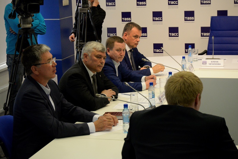 Дискуссионная трибуна в ТАСС по контролю за ремонтом дорог (1.06.2016)