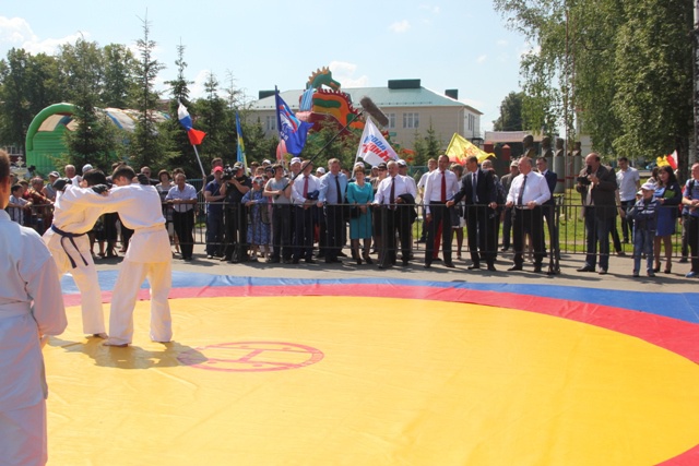 Районный праздник "Акатуй" в Комсомольском районе